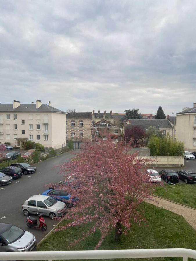 Bel F3 Quartier Pignoux 1 Km Centre Ville Bourges Exterior photo